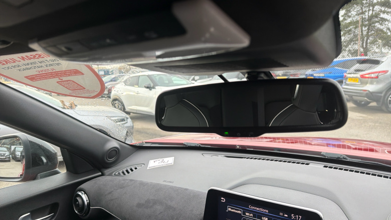 Nissan Juke 1.0 DiG-T 114 Tekna+ 5dr DCT Petrol Hatchback